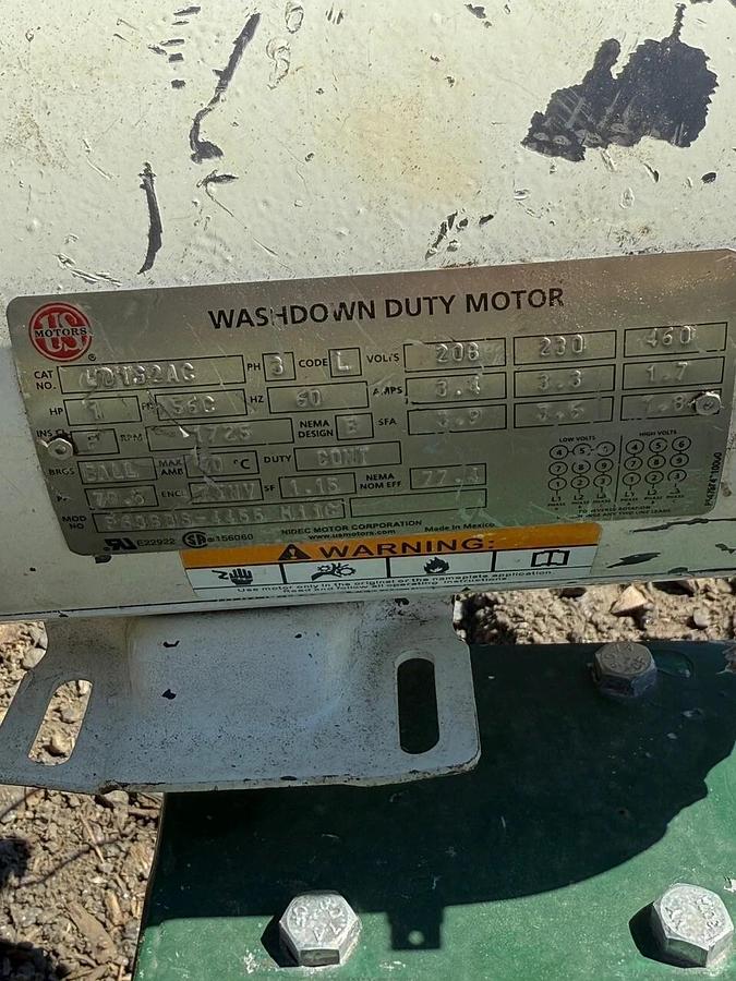 Used Conveyor Belt W:36” L: 318” Smooth Top w/ Motor 1HP, 1725RPM, Hytrol 4A Gearbox