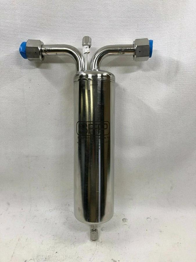 Used Stainless Fluid Products SC11H8T-0257H 316SS Y Shape Housing Assembly