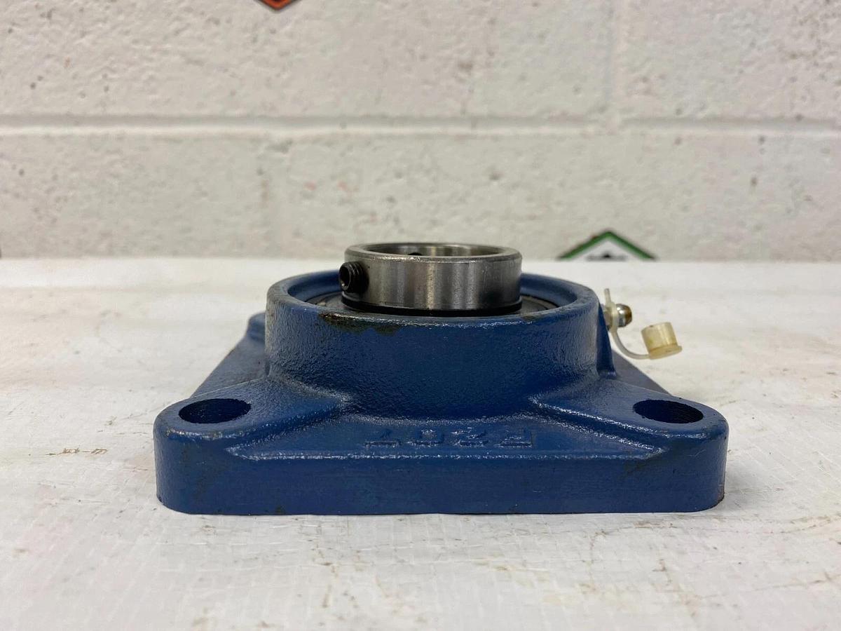 Used Shuster Corp. UC207-23 4 Bolt Flange Mounted Bearing