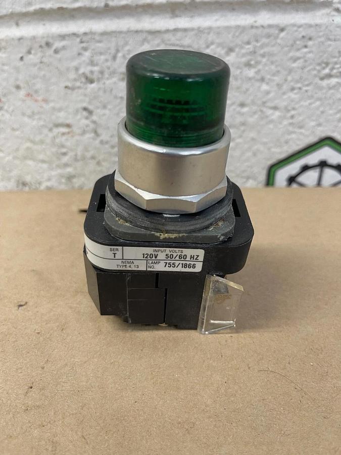 Used Allen-Bradley 800T-PB16 Push Button Series T, 120V, 50/60Hz, Green Illumination