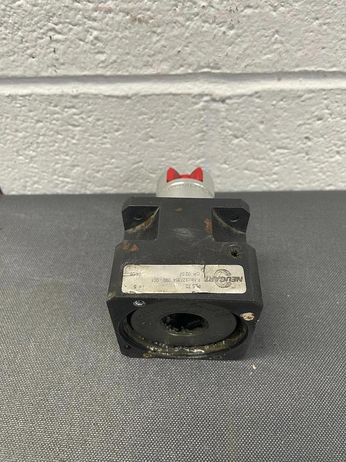 Used Neugart PLS 70, 5:1 Ratio, I = 5, Planetary Gearhead