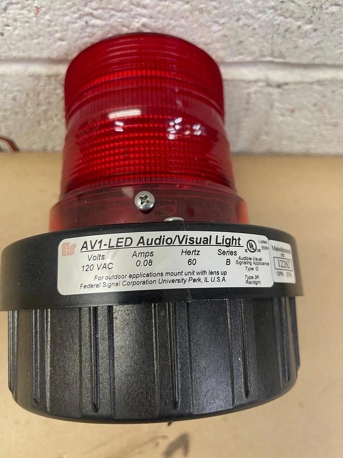 Used Federal Signal AV1-LED Audio/Visual Light, 120VAC, 0.08A, 60Hz, Series B