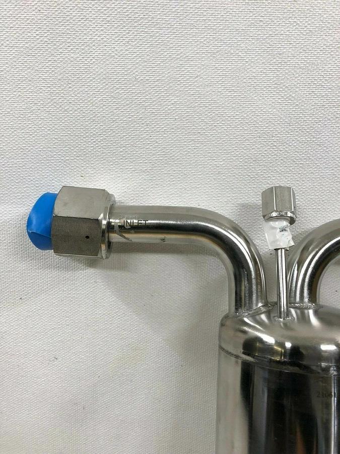 Used Stainless Fluid Products SC11H8T-0257H 316SS Y Shape Housing Assembly