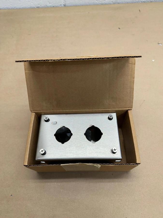 Used SCE SCE-2PBSS 30mm 2 Hole PB Enclosure *NEW*