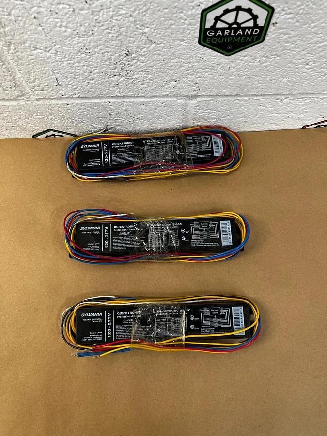 Used Sylvania QTP4x32T8/UNV ISN-SC Instant Start Electronic Replacement Ballast (3)