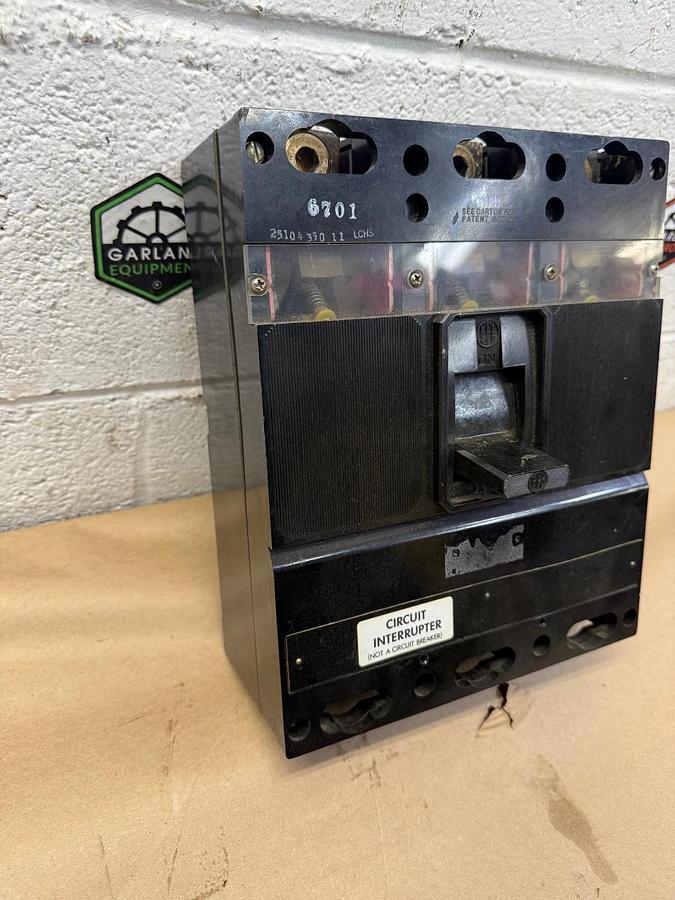 Used ITE 400A Circuit Breaker , 3 Pole, 600V