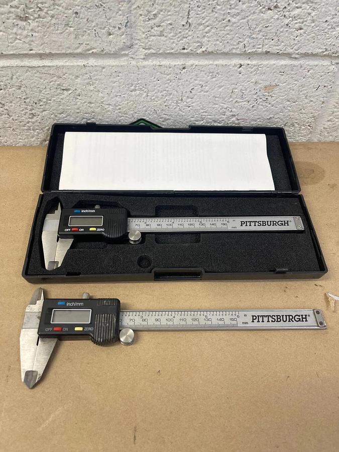 Used Pittsburgh 6” Digital Caliper No Batteries NEEDS SR44 BATTERY - Lot of 2