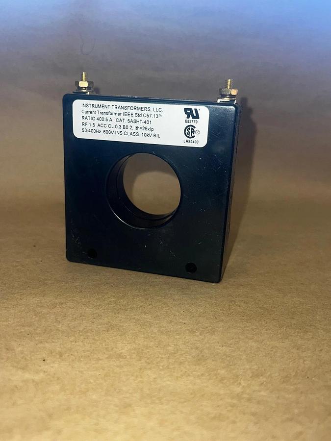 Used Eaton 66B2020G02 Solid Core Current Transformer S050-401 *NEW*