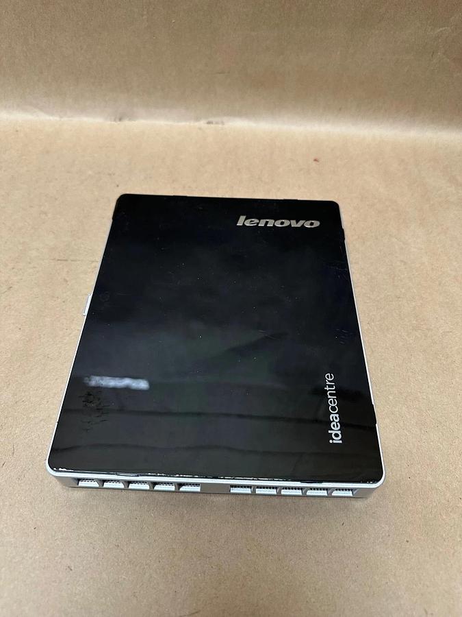Used Lenovo IdeaCentre Q180 Intel Atom (31103EU)