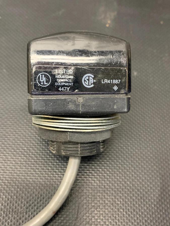 Used Banner OTBA5 Optical Touch Button