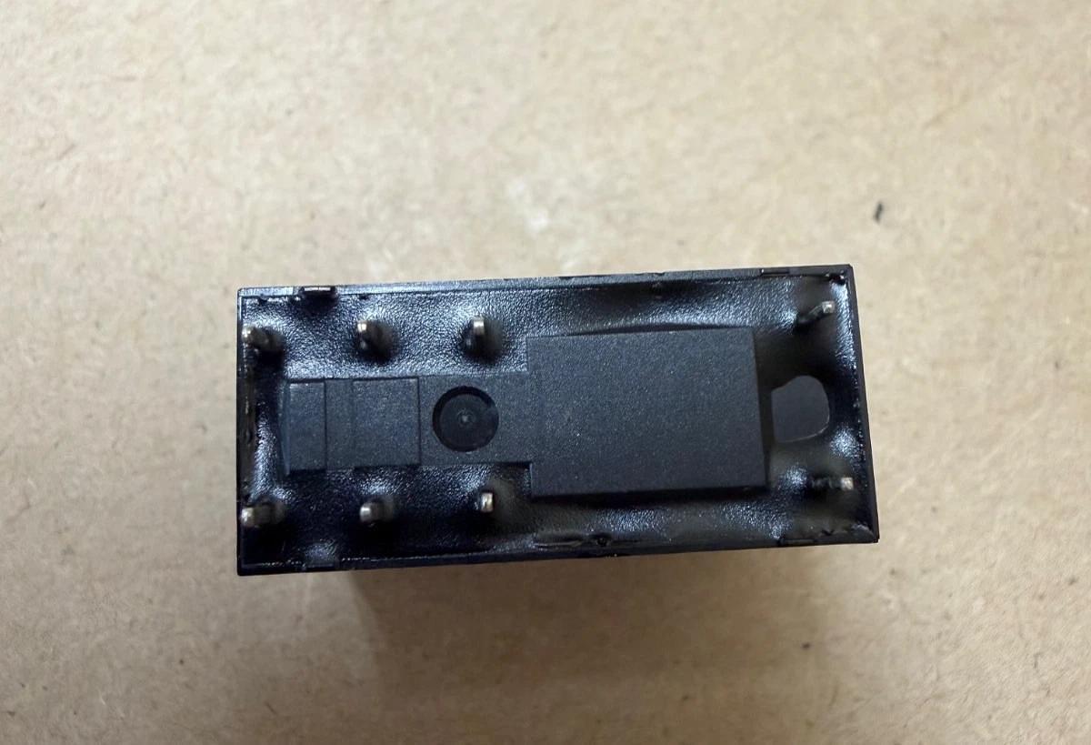 Used Phoenix Contact 1013727 Single Relay w/ RIF-1-BPT/2x21 Relay Module