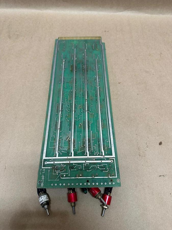 Used 171-092501 REV 02 Circuit Board