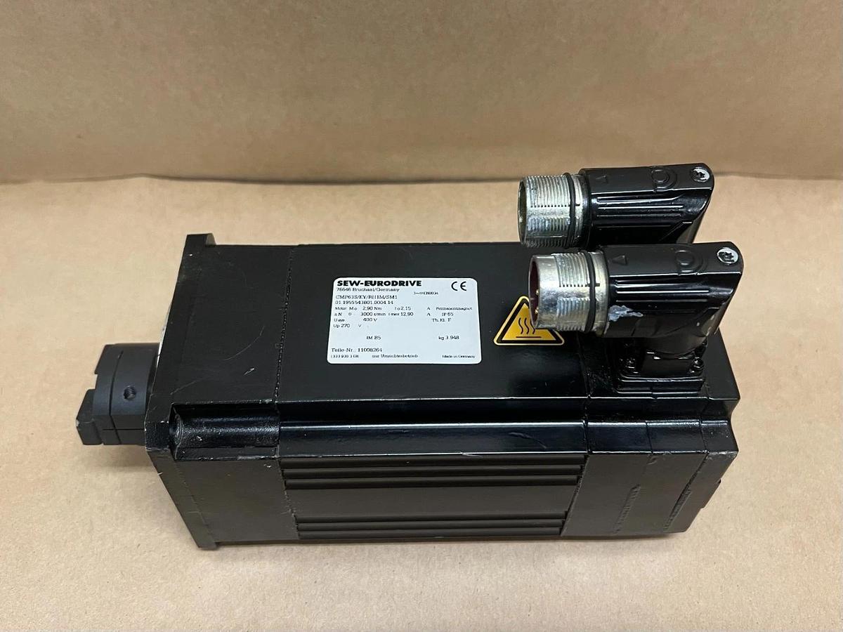 Used SEW-Eurodrive CMP63S/KY/RH1M/SM1 400V Servo Motor w/ Shaft Coupling