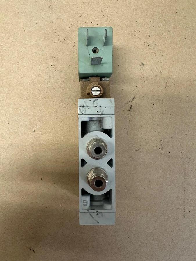 Used Numatics 400904-642, 24VDC Solenoid Valve