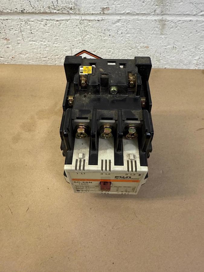 Used Fuji Electric SC-2SN Magnetic Contactor