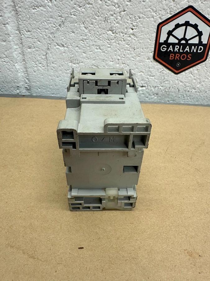 Used Sprecher & Schuh CA7-16-01 CA7 Contactor
