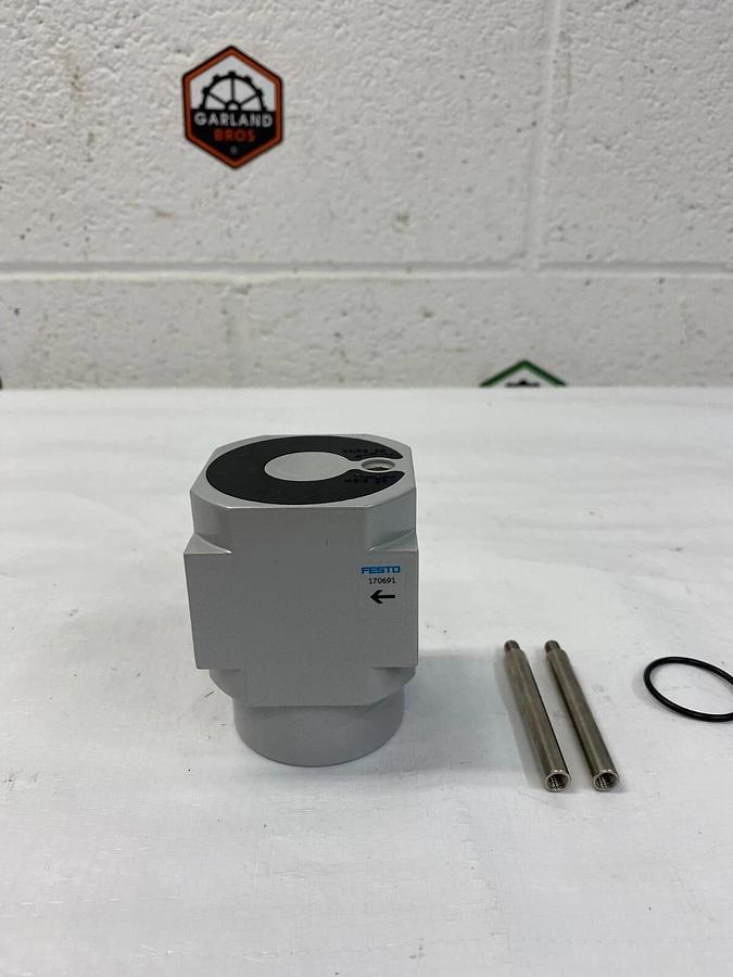 Festo 170691 HEL-D-MIDI Pneumatic Solenoid Valve