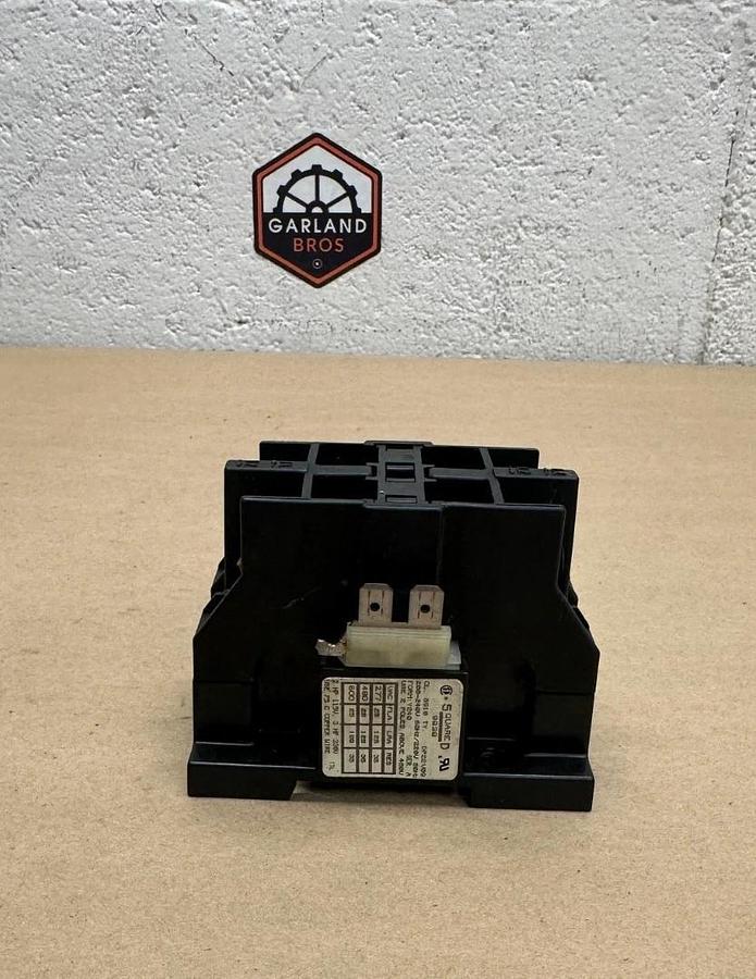 Used Square D CL8910 TY22V09 Contactor