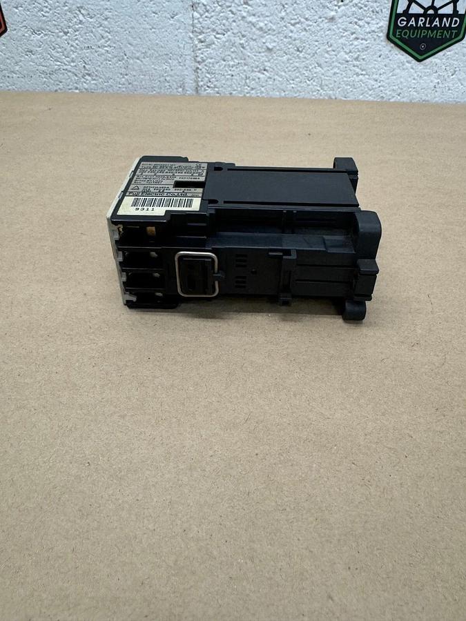 Used Fuji Electric SC-03Y/G Magnetic Contactor, 3 ph, 2.5 kW