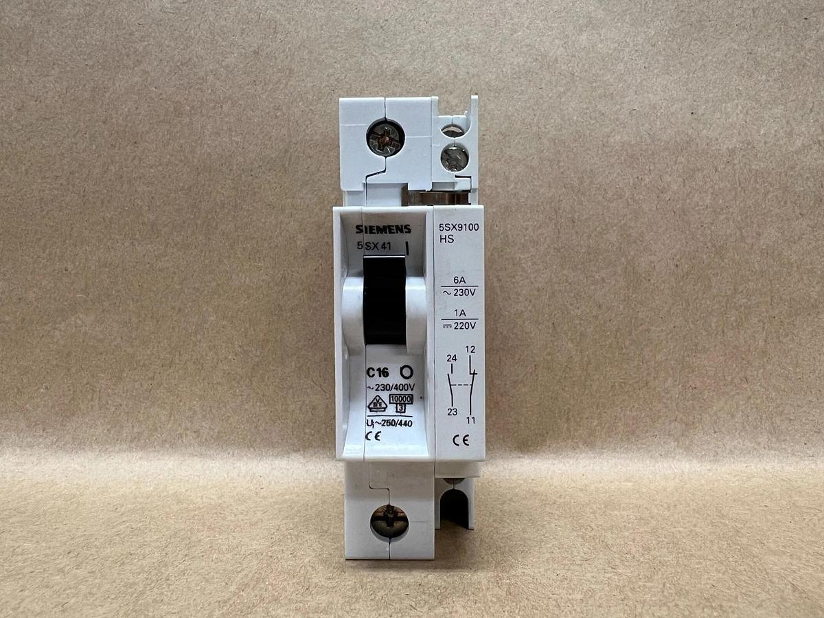 Used Siemens 5SX41 C16, 230/400V Circuit Breaker - Lot of 2
