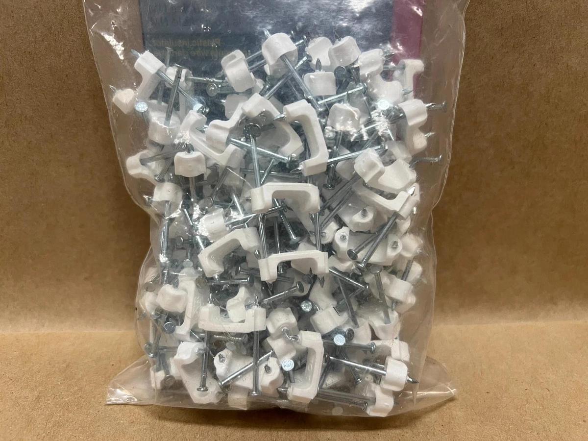 Used Gardner Bender PS-150Z 100pc NM Cable Wood Staples - Lot of 2