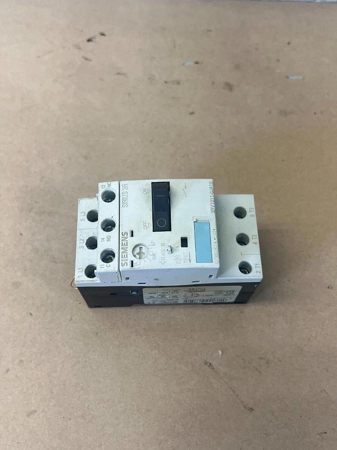 Used Siemens 3RV1011-0JA10 Sirius 3R Starter Protector
