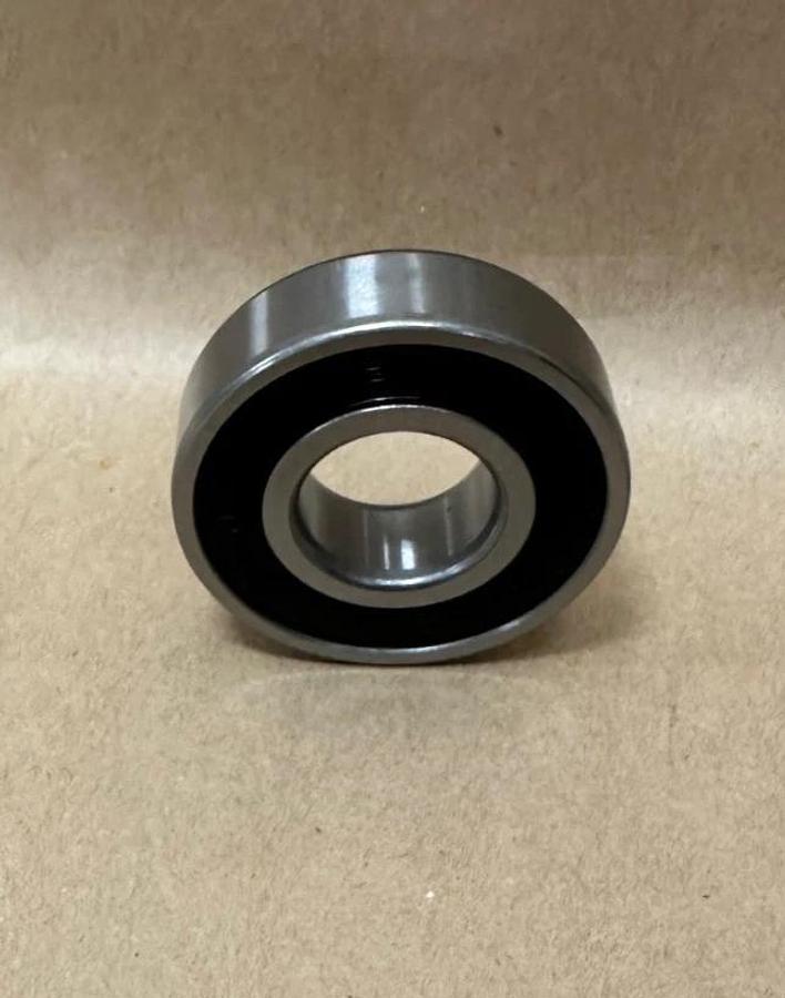 Used 6204 2RSLC3 Precision Bearing - Lot of 3 - NEW