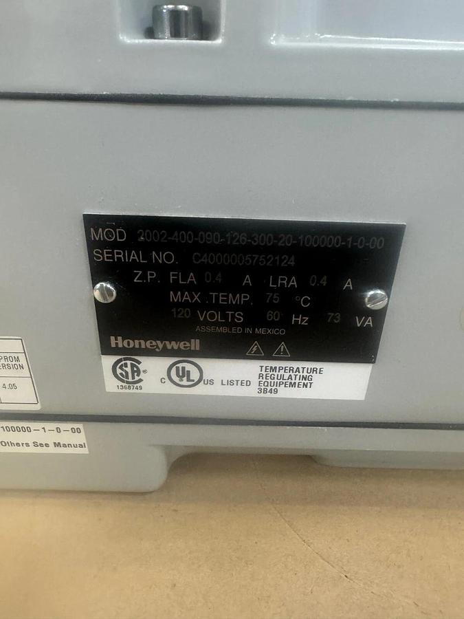 Used Honeywell 2002-400-090-126-300-20-1000000-1-1-00 Electric Valve Actuator 120V