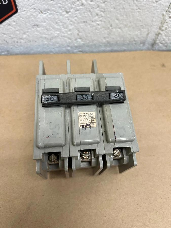 Used ITE HB3-B030 3 Pole Circuit Breaker