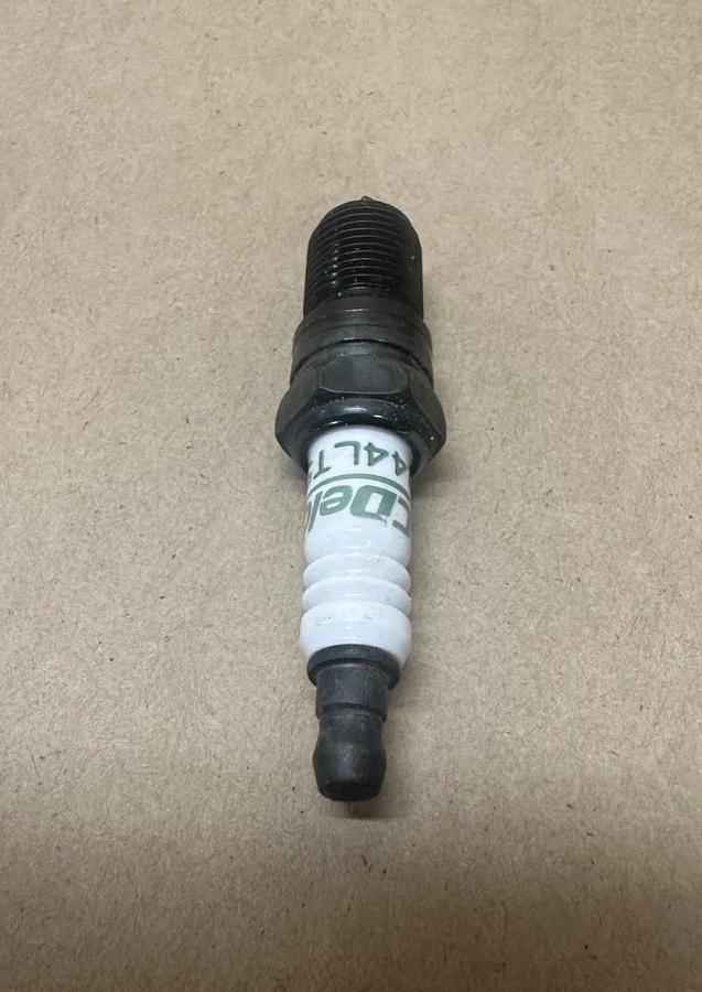 Used ACDelco R44LTS Spark-Plug Lot of 5 *NEW*