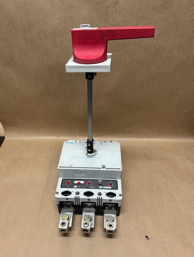 Used Siemens 3VF6211-1BM44-0AA0 500-630A, Molded Case Circuit Breaker