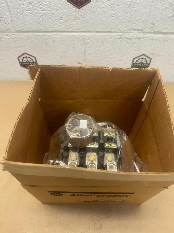 Used Allen Bradley 592-EOW16 Manual Reset Overload Relay Open Type 3 Pole 165A