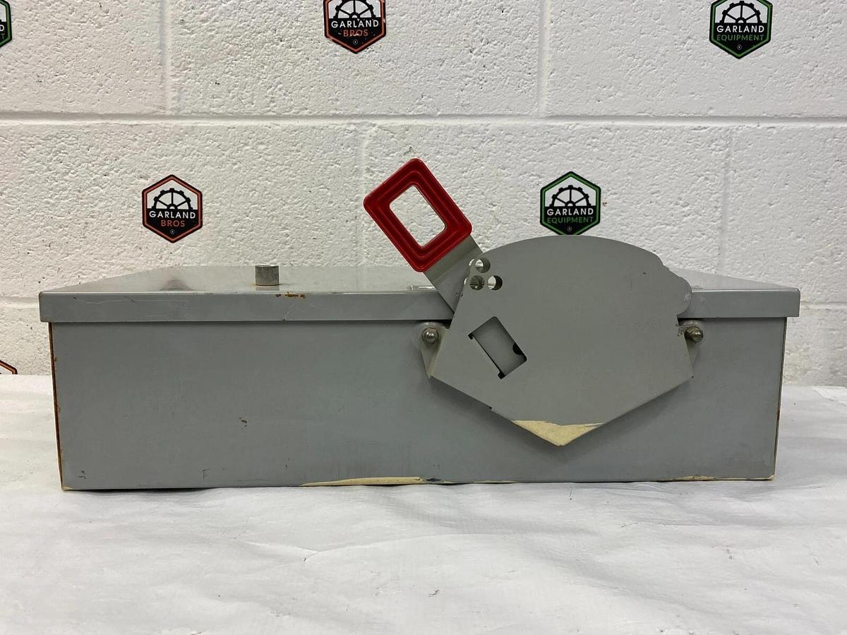 Used General Electric THN3362JW Heavy Duty Safety Switch Model:10 60A 600Vac/250Vdc