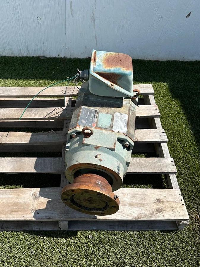 Used Reliance Electric P21L1313B 10Hp Motor @ 2345 Rpm, 460V, 3 Phase, 80Hz