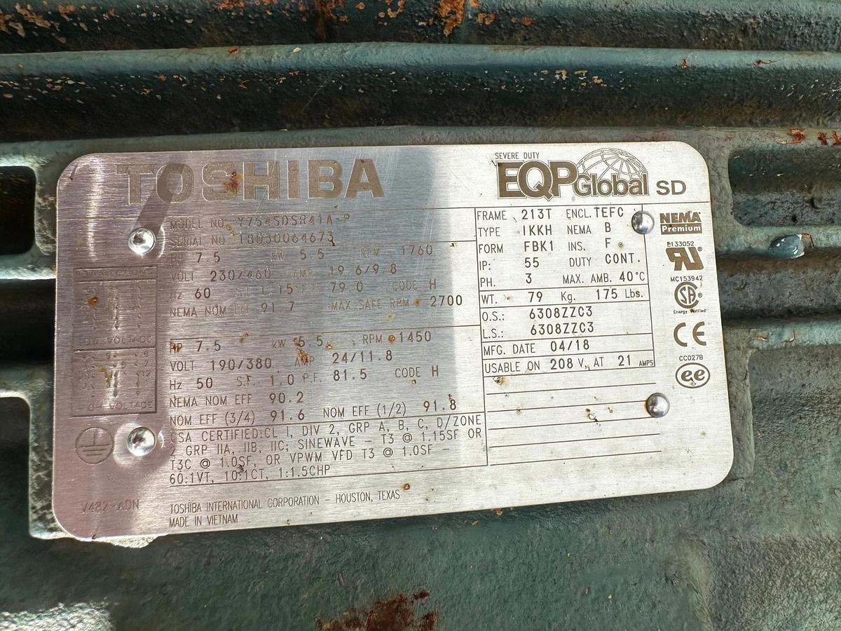 Used Falk 5215 Geardrive 24.94 Ratio, Toshiba 7.5Hp @ 2700RPM w/ 26”x14” Pulley