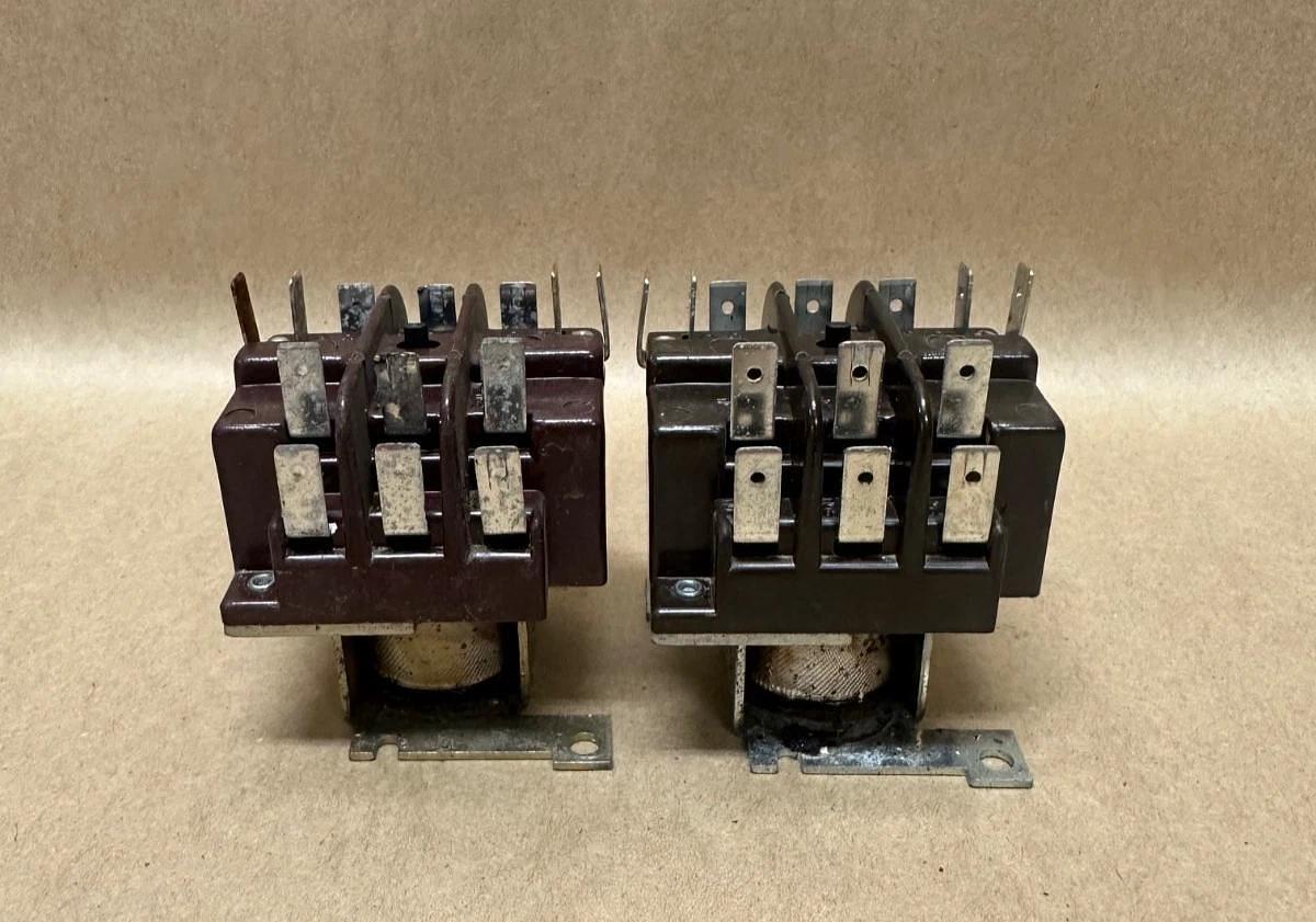 Used ESSEX 192-317777-77637 3 Pole Relay w/ 120V Coil - Lot of 2