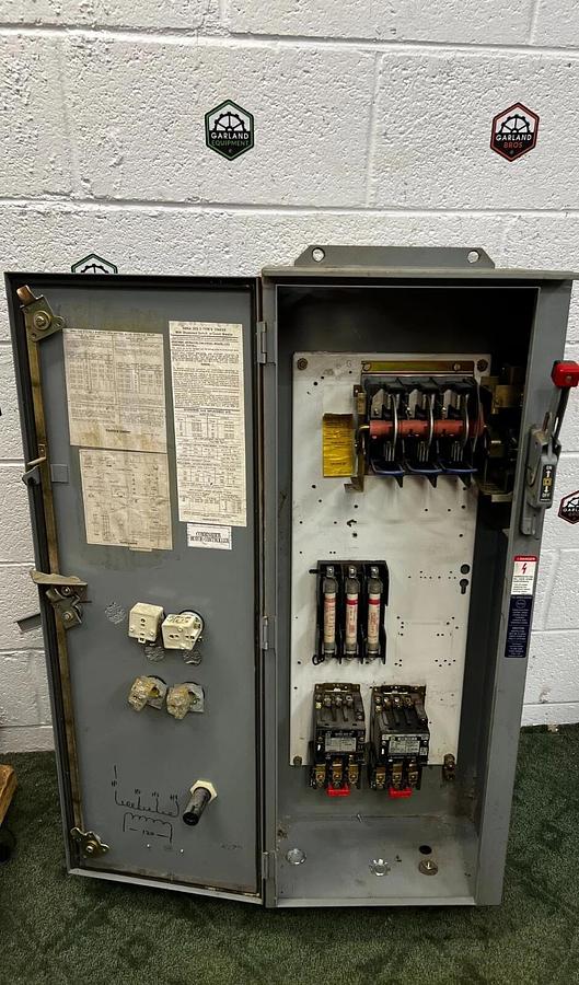 Used Square D SEA23 Combo Starter Class 8538 Series C 100 Amp 600 Volts