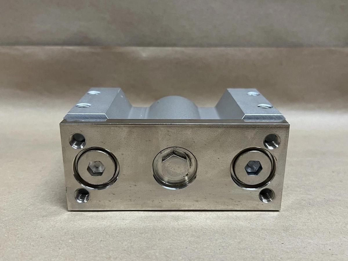 Used SMC MGQM32-25 MGQ Guided Cylinder w/ Stroke Guide