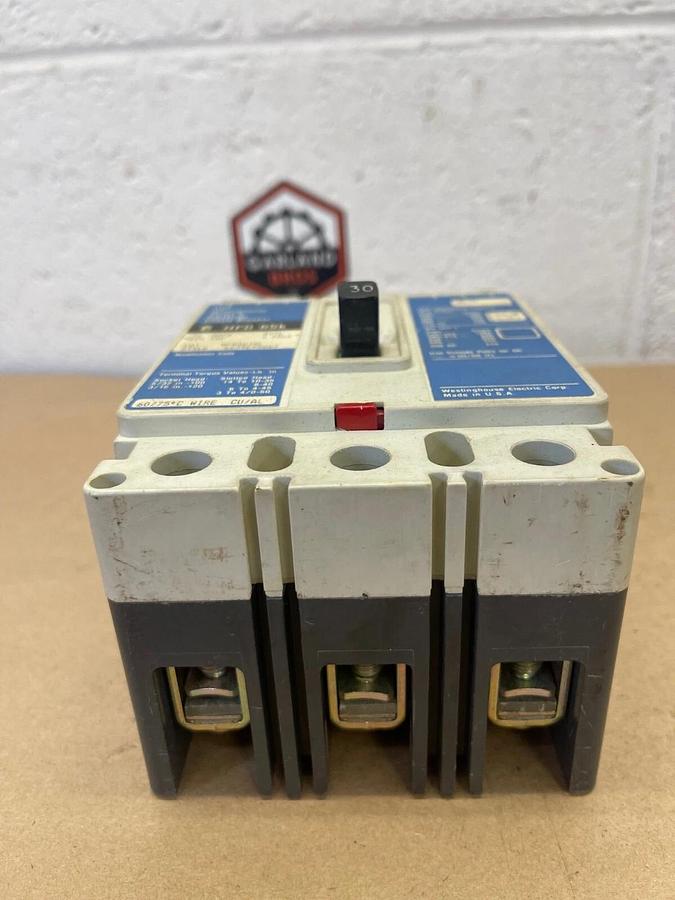 Used Westinghouse HFD3030L Industrial Circuit Breaker, Series C, 30A, 600 VAC, 3 Pole