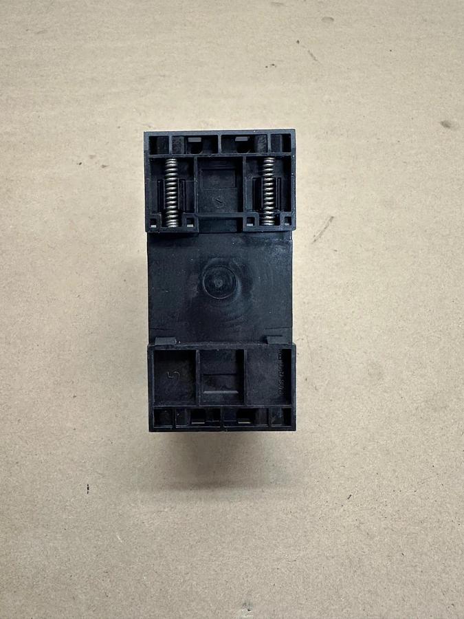 Used Allen Bradley 140MT-D9E-C10 Ser A Motor Protector/ Circuit Breaker