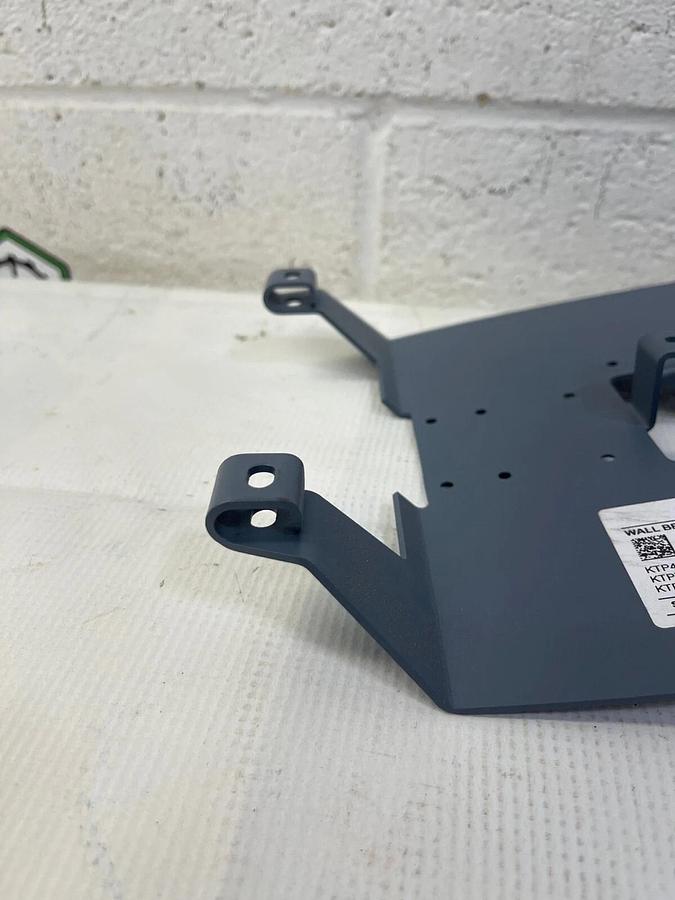 Used Siemens 6AV2181-5AG80-0A0 Wall Holder / Bracket, Type 13
