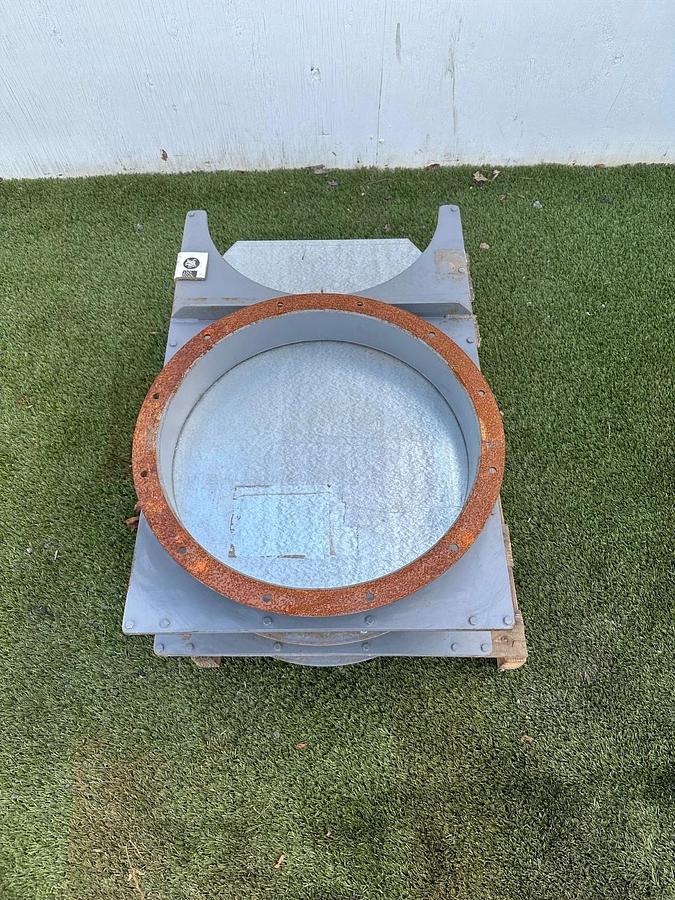 Used 20” Manual Blast Gate