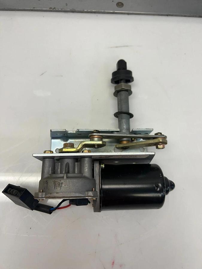 Used AM 230-2014 Assembly Wiper Motor, 12V