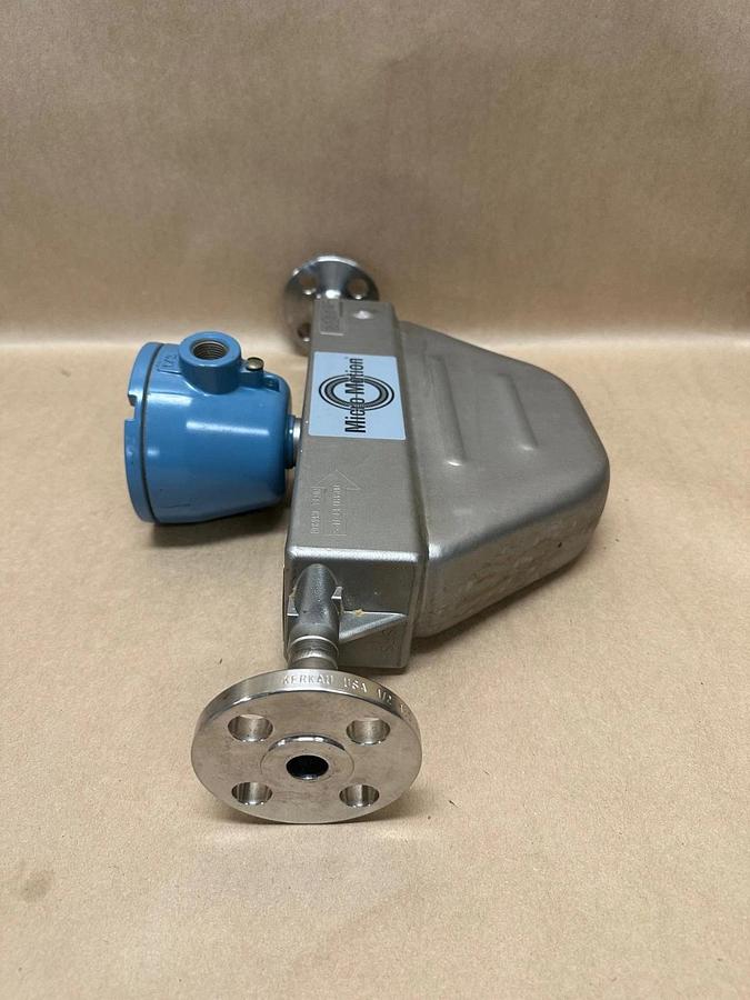 Used Micro Motion F050S113CQBAEZZZZ Mass Flow Sensor