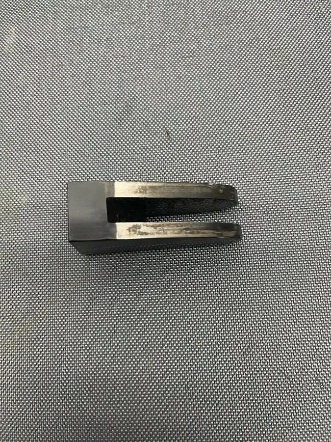 Used AMP Tyco 356444-1 Large Can for Pneumatic Assemblies, Crimp Die