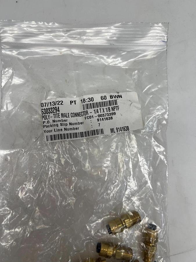 Used Parker 63033294 Poly-Tite Connector 1/4T X 1/8 NPTF - Lot of 10 pcs