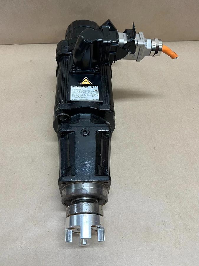 Used SEW-Eurodrive PSF321/R CM71S/BR/TH/RH1L/SB61 3000RPM, 3PH, 400V Servo Motor