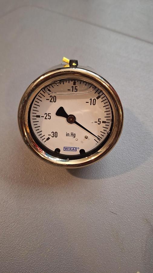 Used Labom PI403 Pressure Gauge