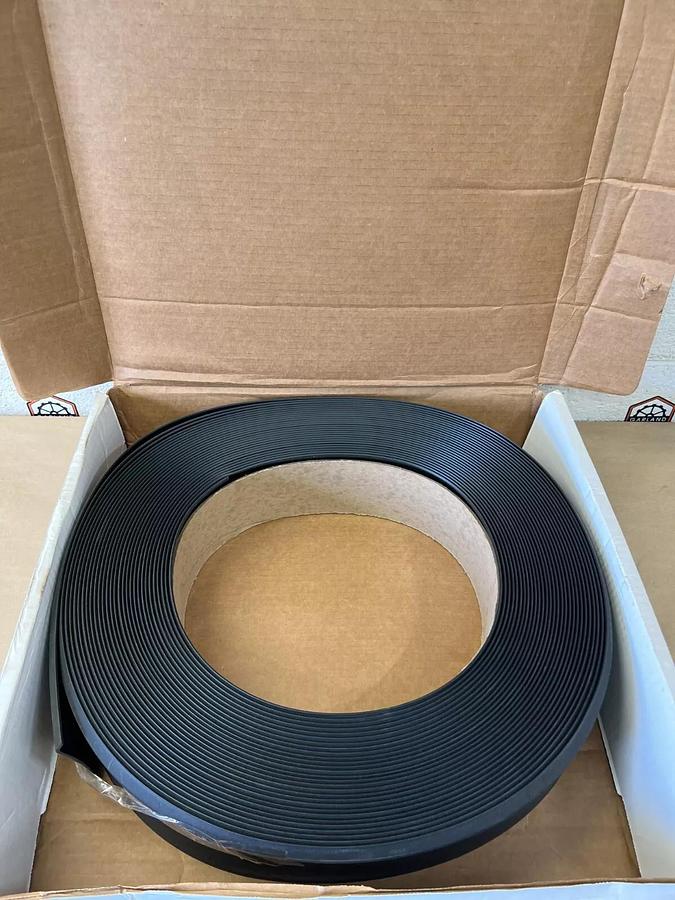 Used Roppe Corporation C40C81P100-023 120ft, Coils, 36.576m Vinyl Cove Base, Black