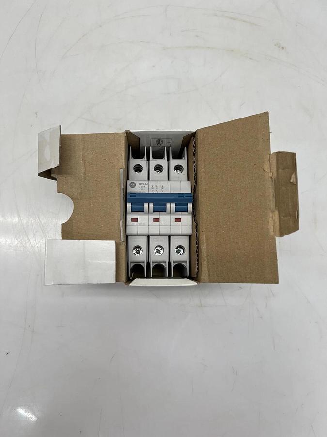 Allen Bradley 1489-M3D300 Circuit Breaker